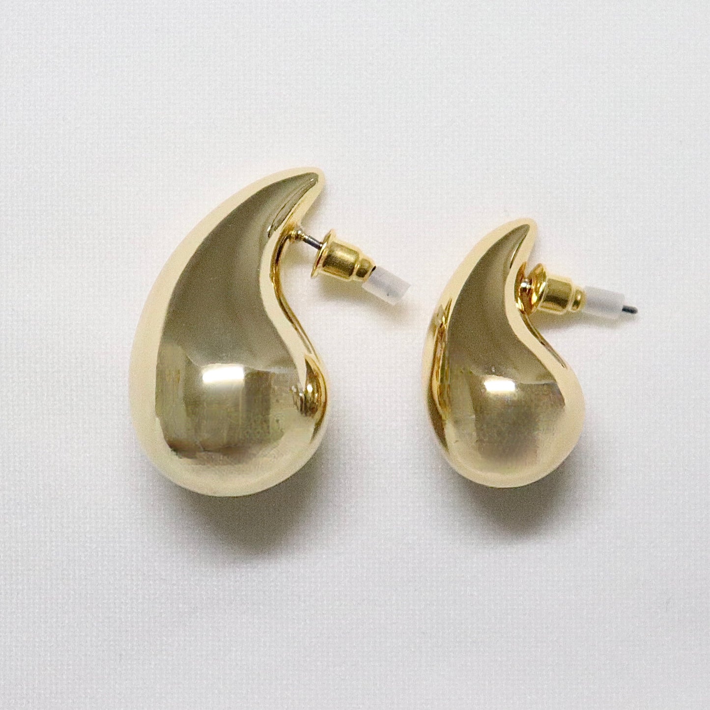 Medium Teardrop Earrings