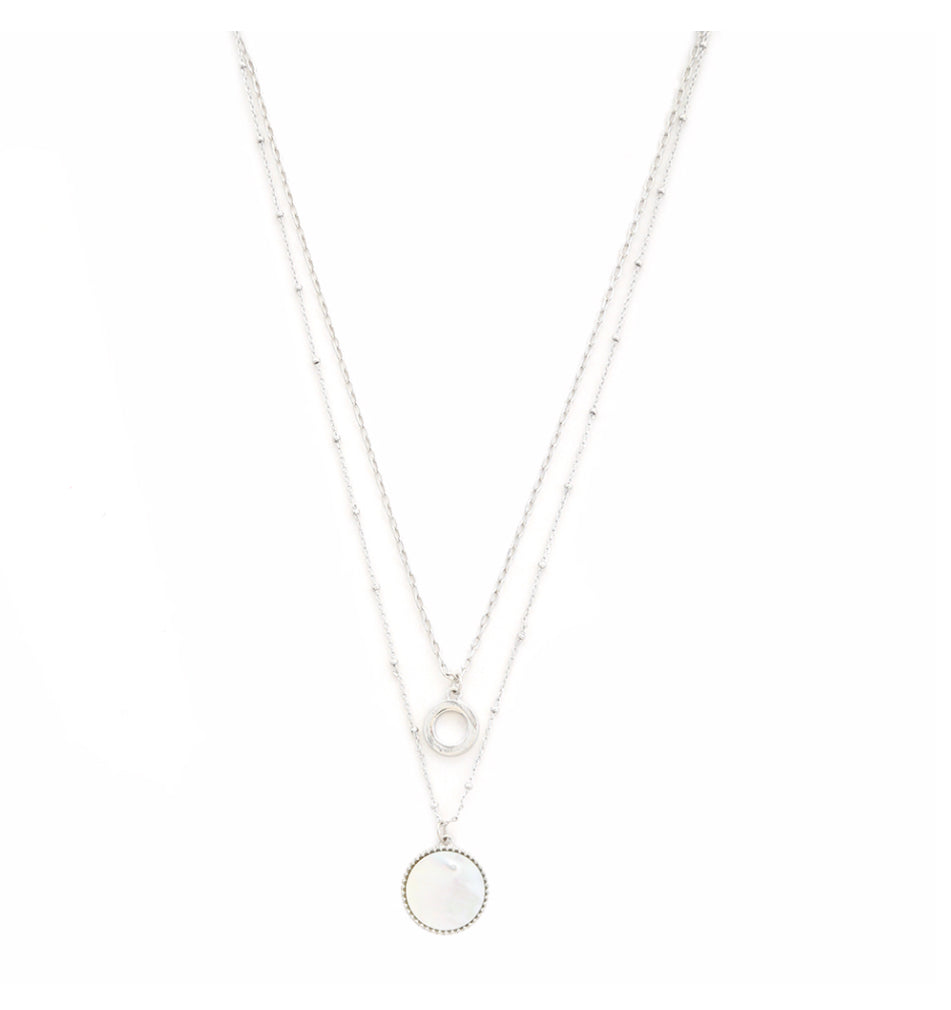 Mother of Pearl Pendant Necklace
